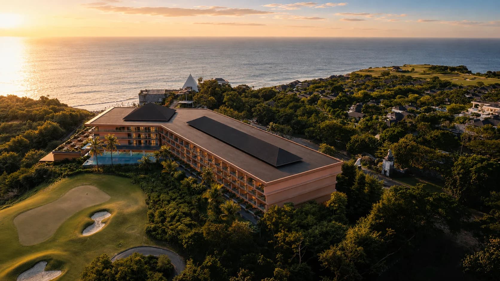 ROYA RESORT
